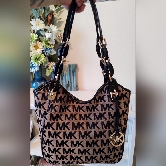 Michael Kors Rare Shoulder Bag NWOT SOLD SOLD SOLD SOLD SOLD SOLD SOLD SOLD SOLD - Picture 11 of 13